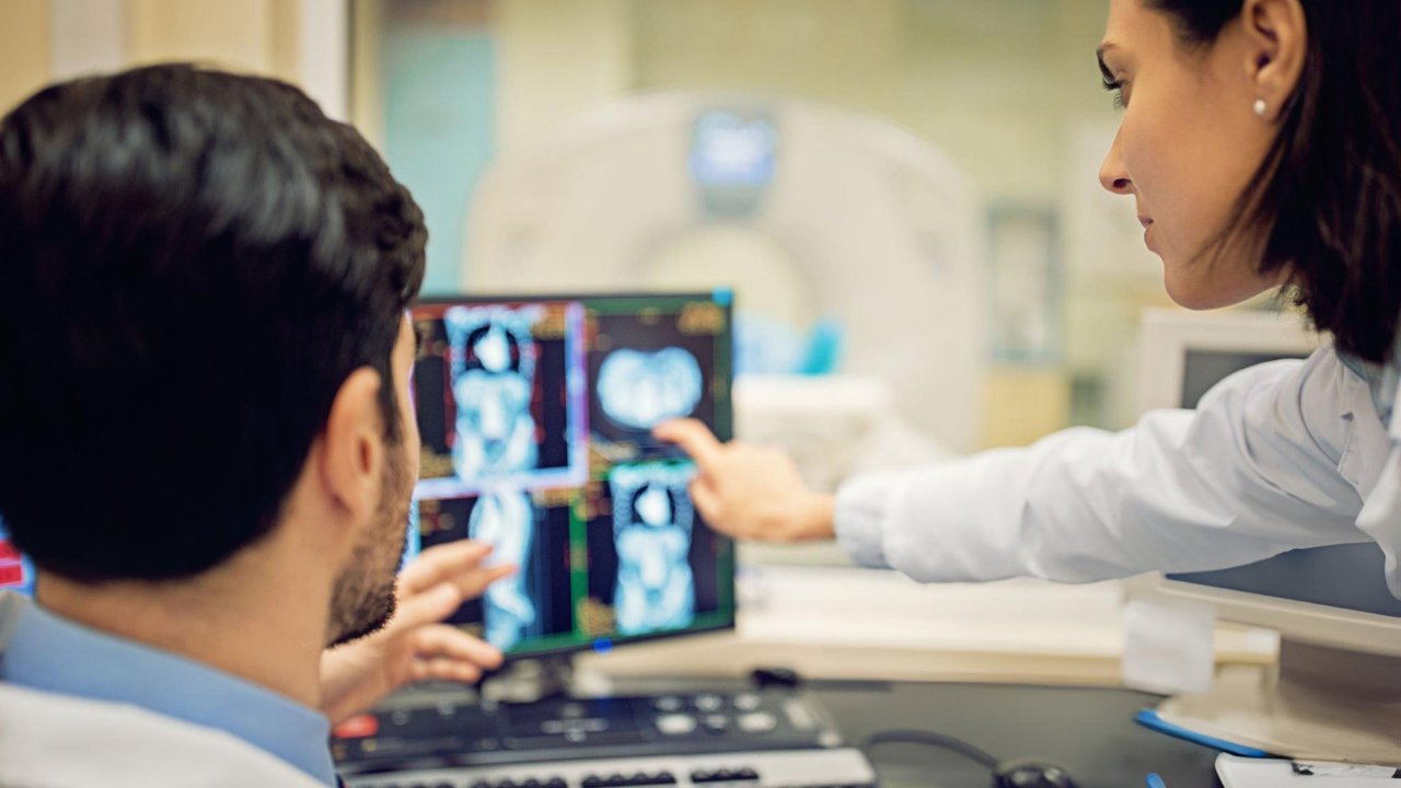 HL7 vs DICOM - Understanding the Core Differences and Their Impact on Medical Imaging(2) - Presented by PostDICOM